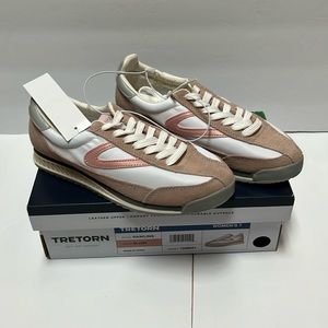 NWT Tretorn Rawlins Sneakers Size 7 in Blush